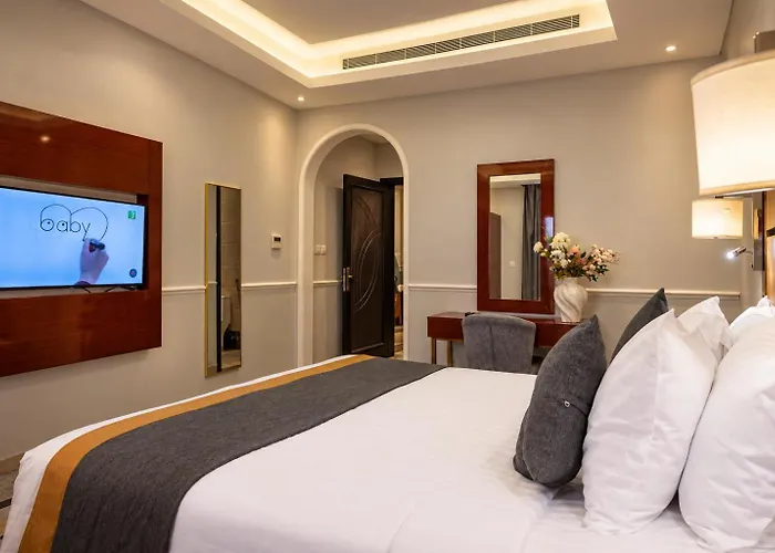 Rasis Serviced Apartments