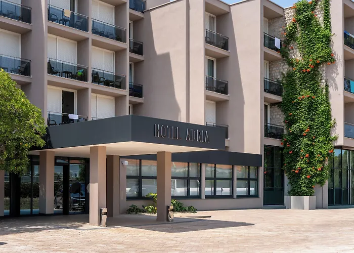 Family Hotel Adria
