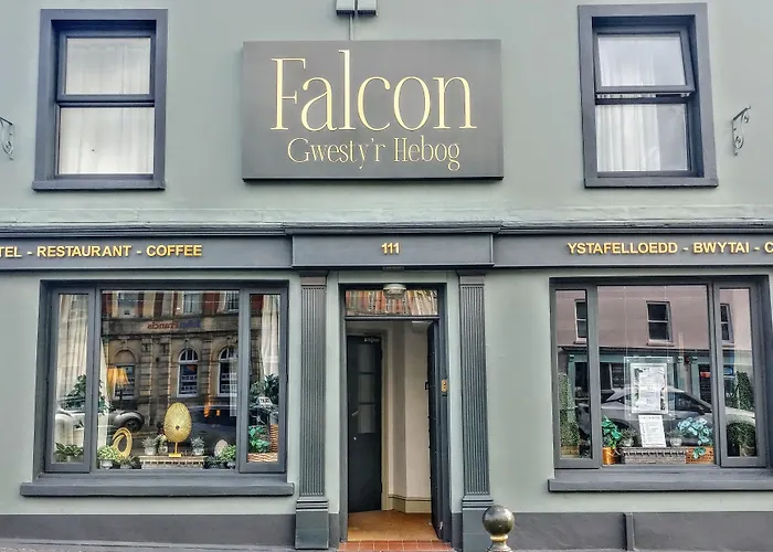 Falcon Hotel