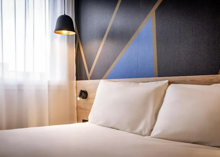 ibis Styles Valenciennes Petite Foret