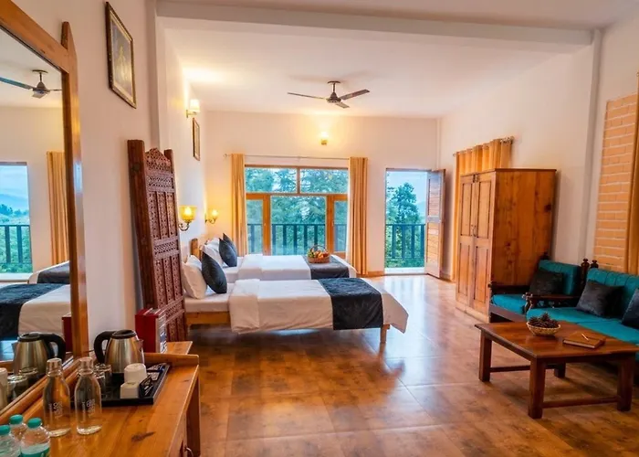 La Riqueza Kanatal - Himalayan View Rooms - Parking On Site - Close To Surkanda Devi Temple & Jungle Safari