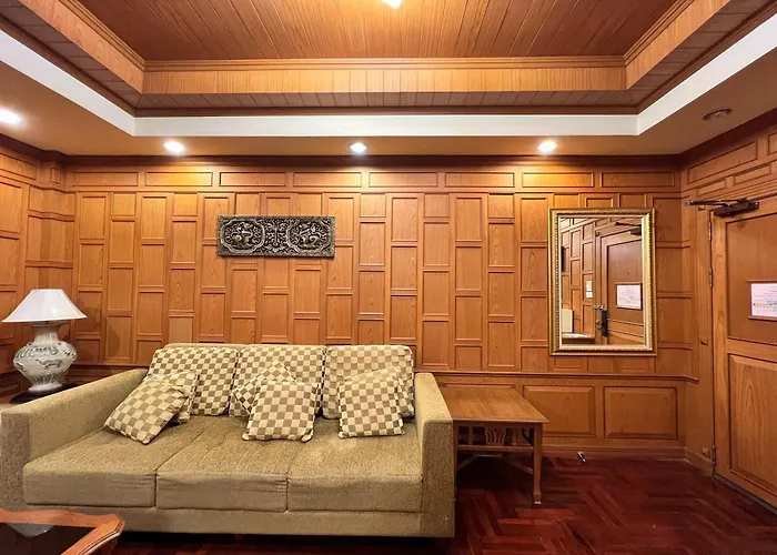 Taksila Hotel