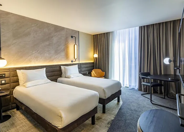 Novotel Liverpool Paddington Village