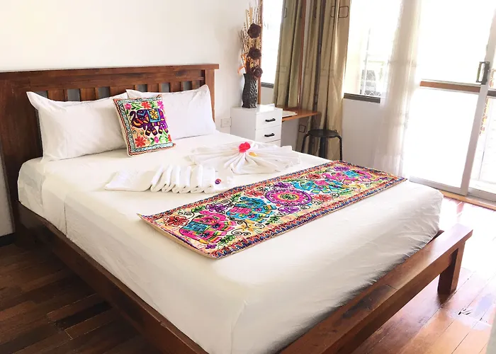 Tagimoucia House Hotel