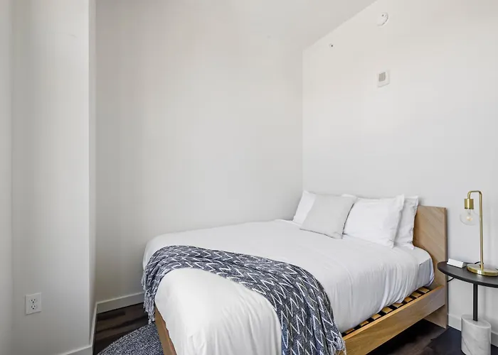 Placemakr Marymount Ballston