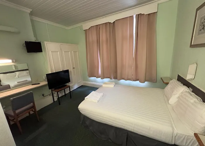Green Gables Hotel