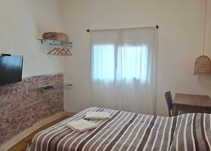 Hola Hotel