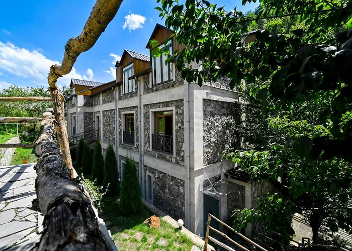 Valley Park Dilijan