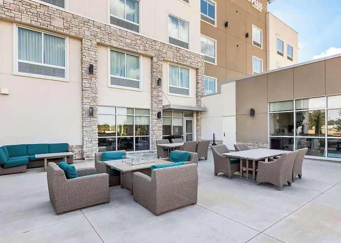 Best Western Plus Bolivar Hotel&Suites