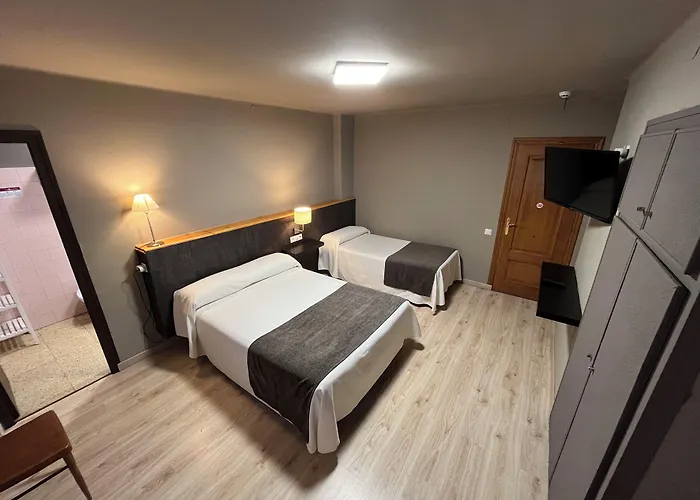 Hotel Joan Canejan