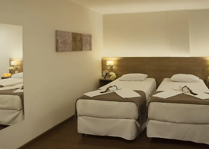 Tryp By Wyndham Varginha Cafe Royal