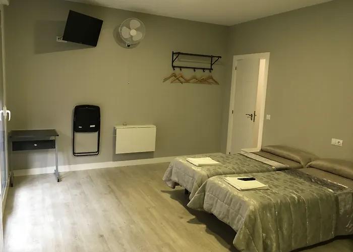 Pensión La Bilbaina - Albergue Logroño
