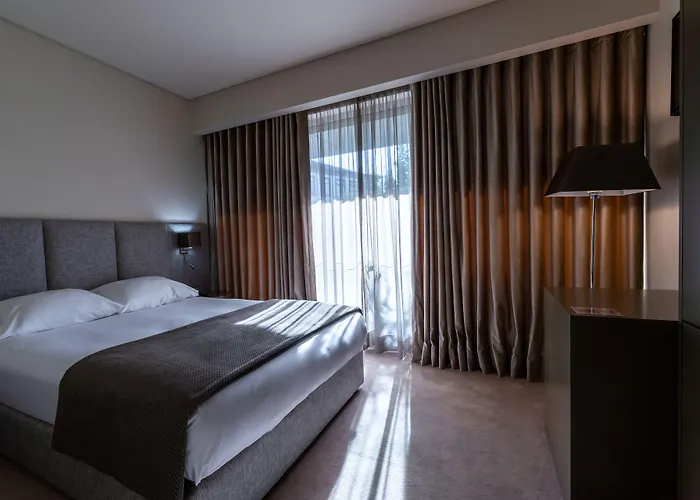 4615 Hotel