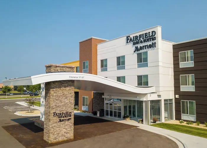Fairfield Inn & Suites By Marriott Alexandria