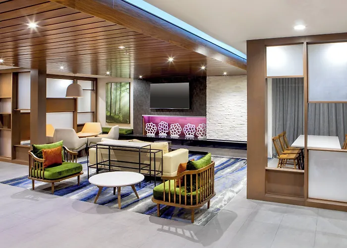Fairfield Inn & Suites By Marriott Mcpherson