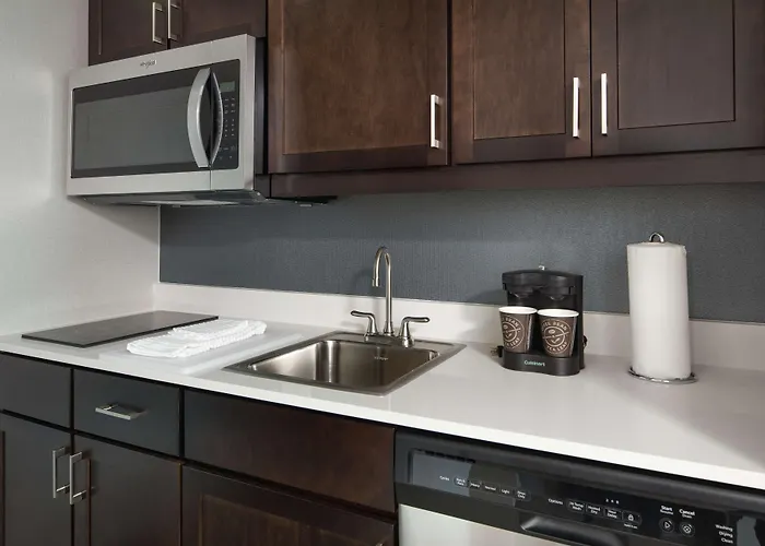 Homewood Suites By Hilton Teaneck Glenpointe