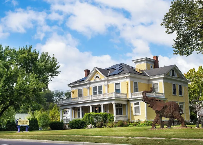Ringling House Bed & Breakfast Baraboo