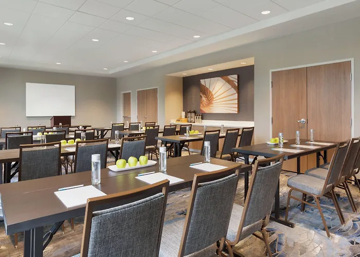 Fairfield By Marriott Inn & Suites Boulder Longmont