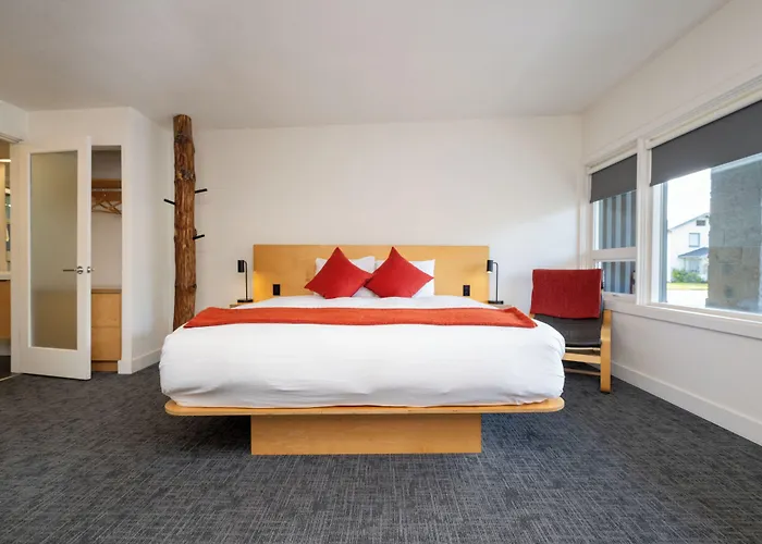 Heliotrope Hotel