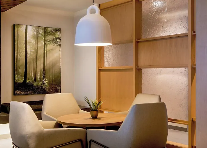 Fairfield Inn & Suites By Marriott Boston Walpole