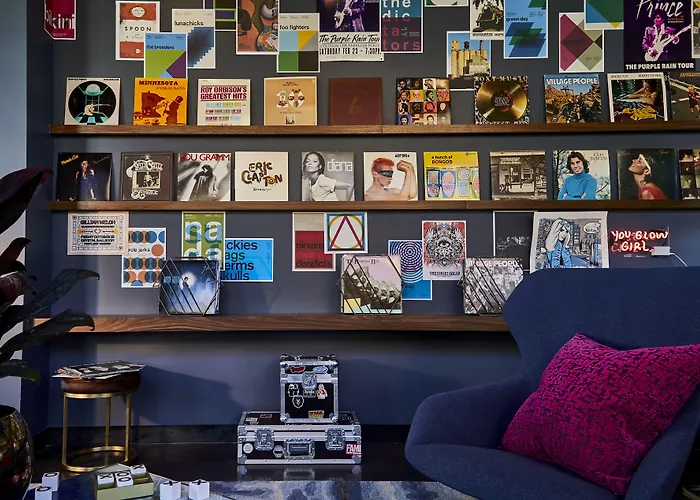 Moxy Minneapolis Uptown