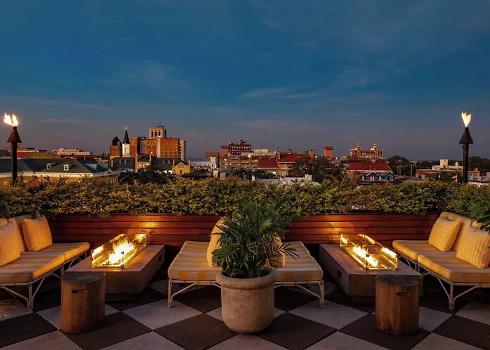 Perry Lane Hotel, A Luxury Collection Hotel, Savannah