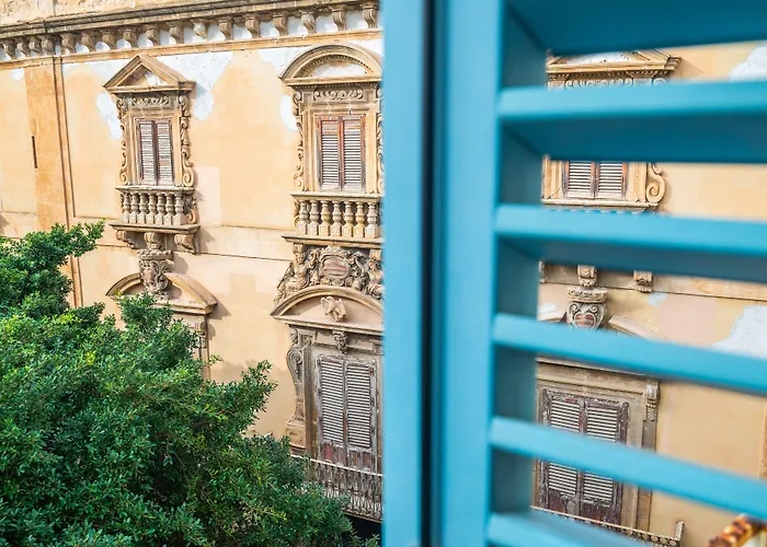 Zibibbo Suites & Rooms - Aparthotel In Centro Storico A Trapani