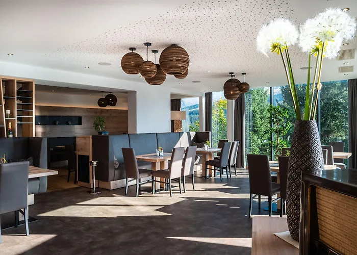 Ursprungs Panorama Hotel Königsleiten