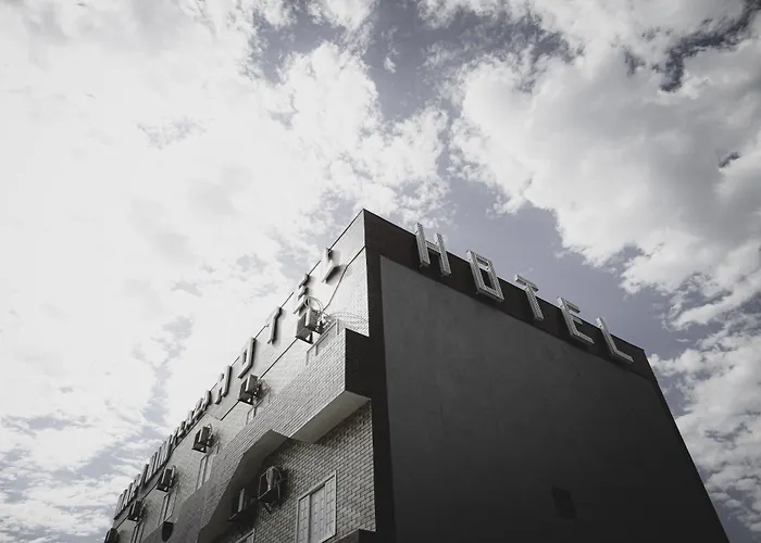 Maranim Plaza Hotel Amparo 