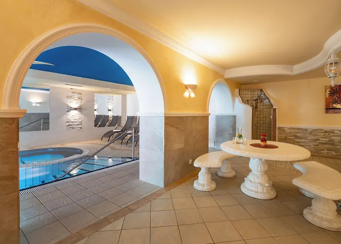 Hotel Alpina