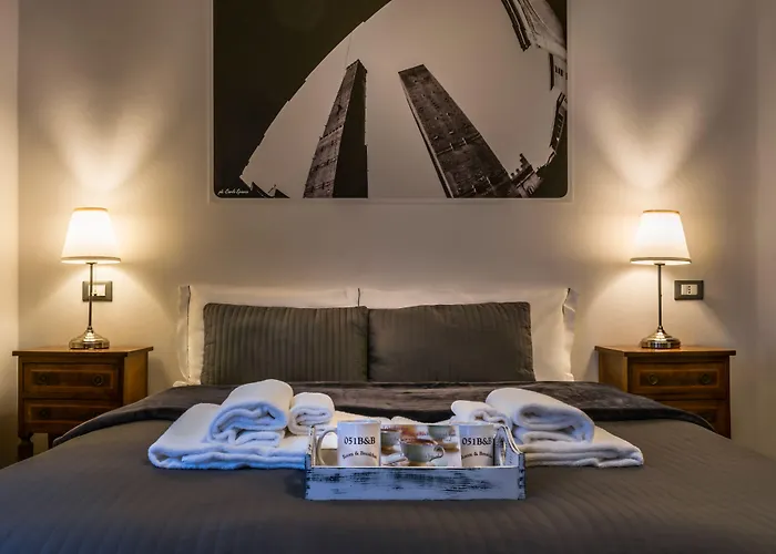051 Room & Breakfast