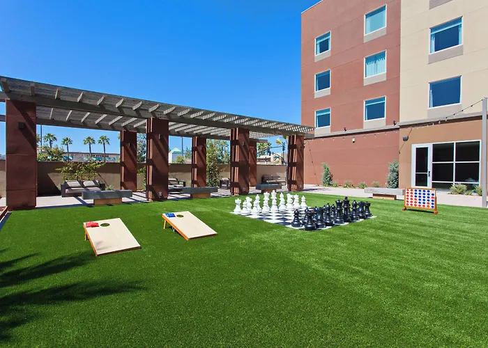 Courtyard By Marriott San Diego El Cajon