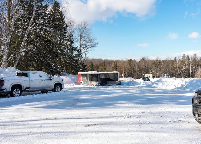 Alger Falls Motel