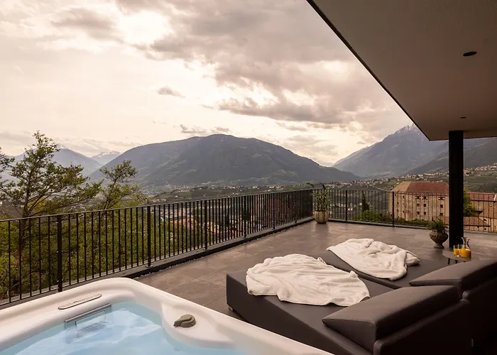Hotel Finkenhof - Feel At Home Schenna