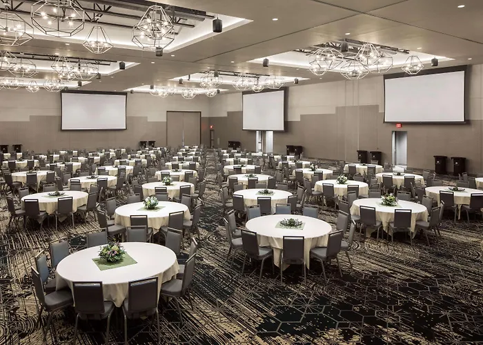 Doubletree By Hilton Greeley At Lincoln Park