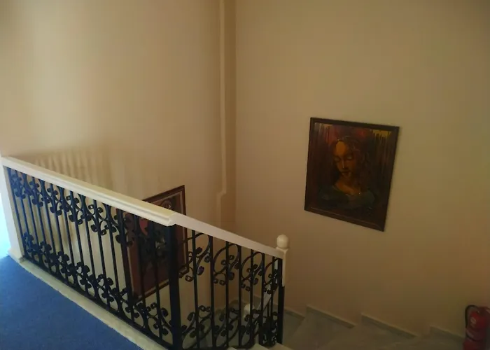 Yalcin Hotel