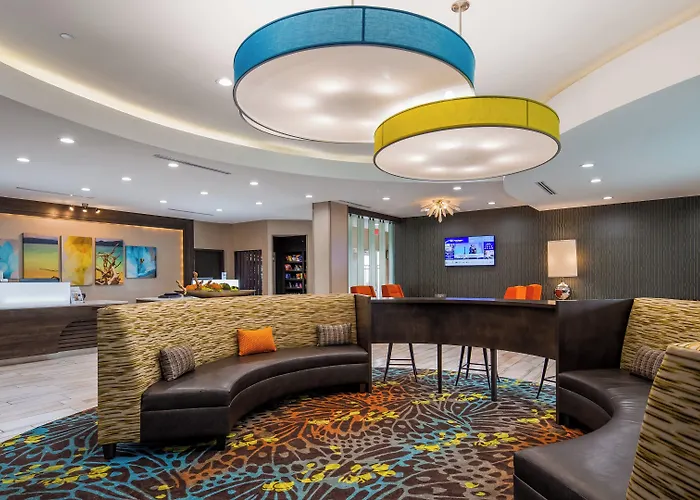 Best Western Plus Pasadena Inn & Suites