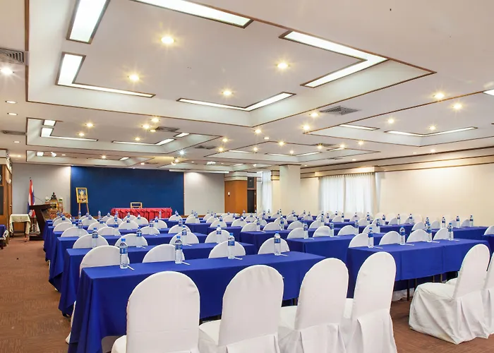 Phrae Nakara Hotel