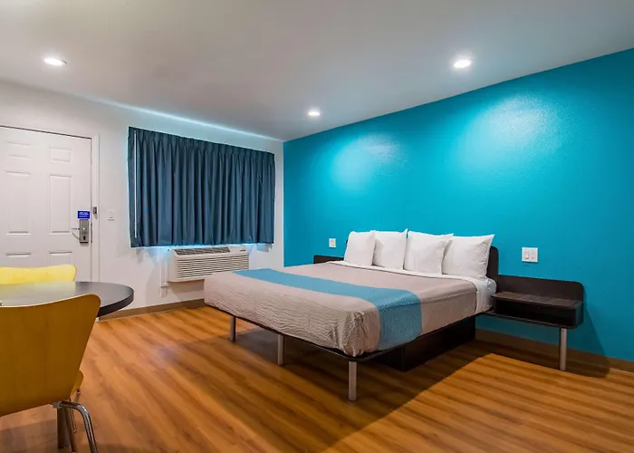Motel 6-San Bernardino, Ca - Downtown