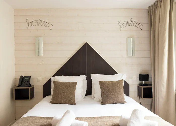 Hotel Le Dauphin Les Loges