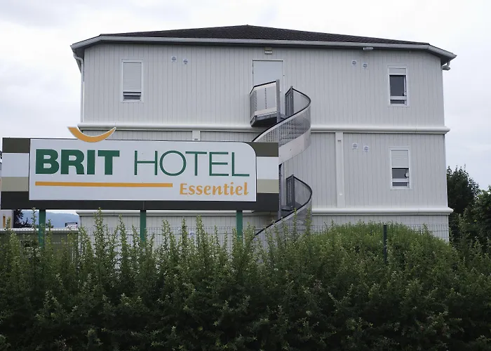Brit Hotel Essentiel Arverne - Clermont-Ferrand Sud