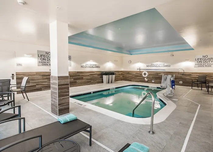 Fairfield Inn & Suites By Marriott Florence I-20