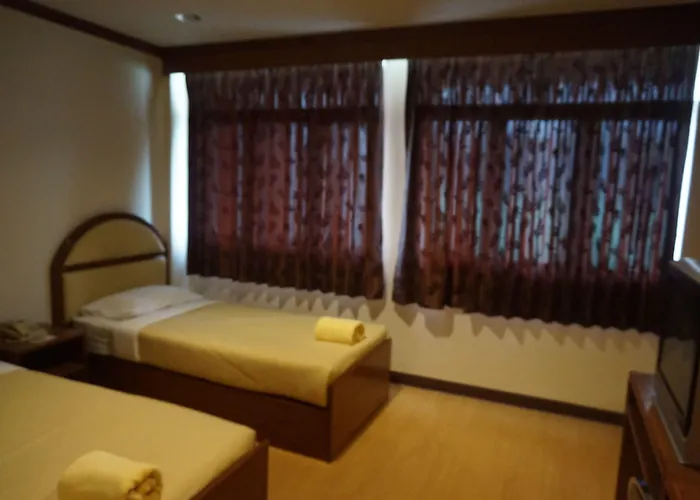 Supak Hotel