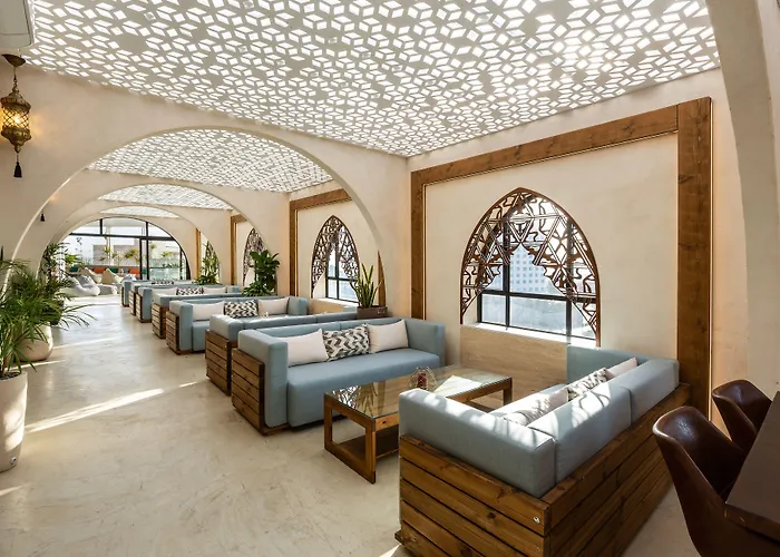 Ramada Olivie Nazareth