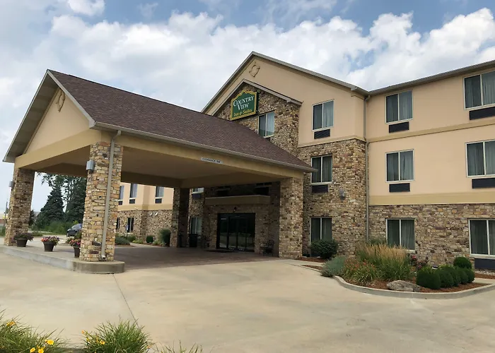 Countryview Inn & Suites