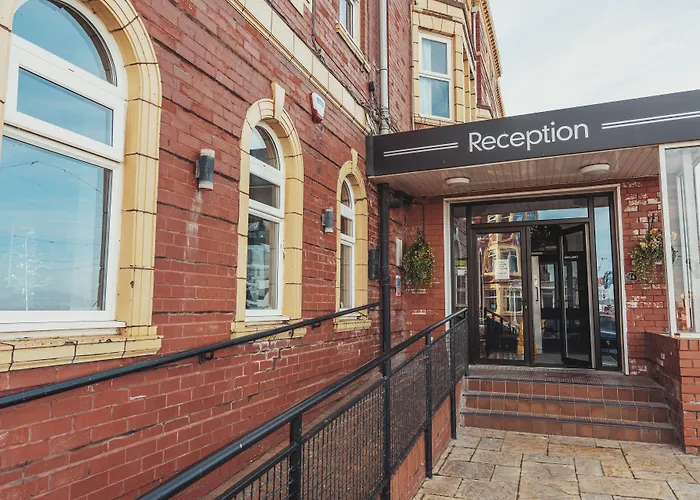 The Royal Boston Hotel By Compass Hospitality