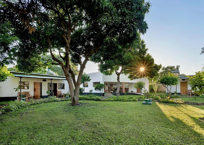 Kamunjila Lodge