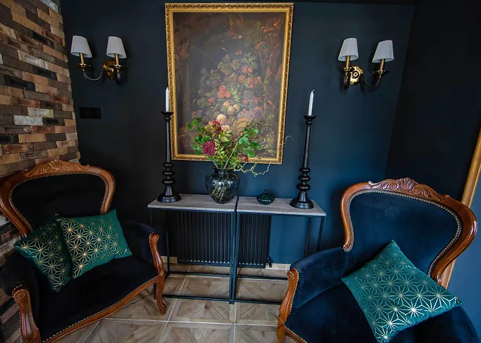 Hotel Capital With Private Wellness