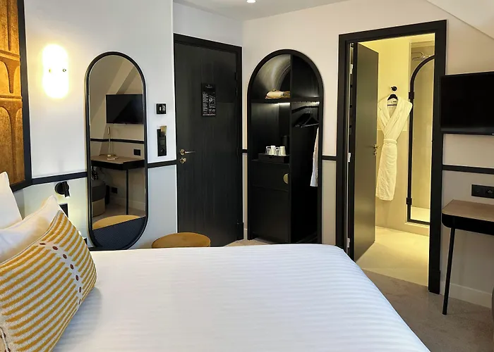 Hotel Grand Coeur Latin Parigi