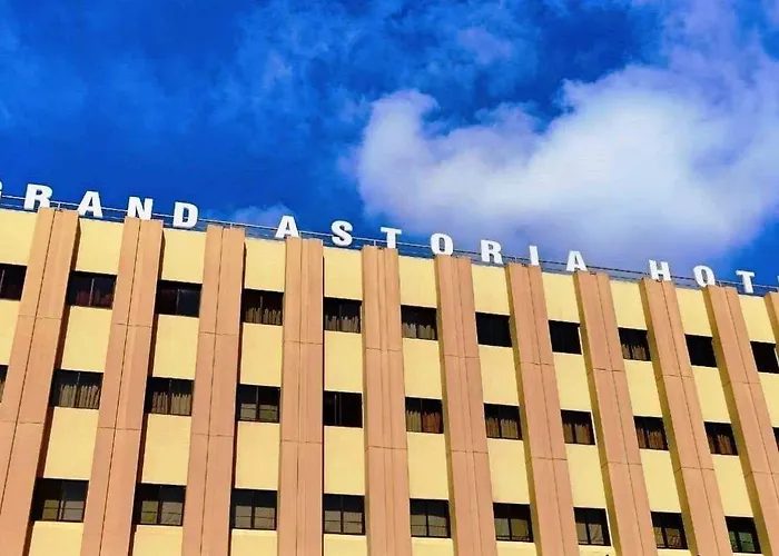 Grand Astoria Hotel